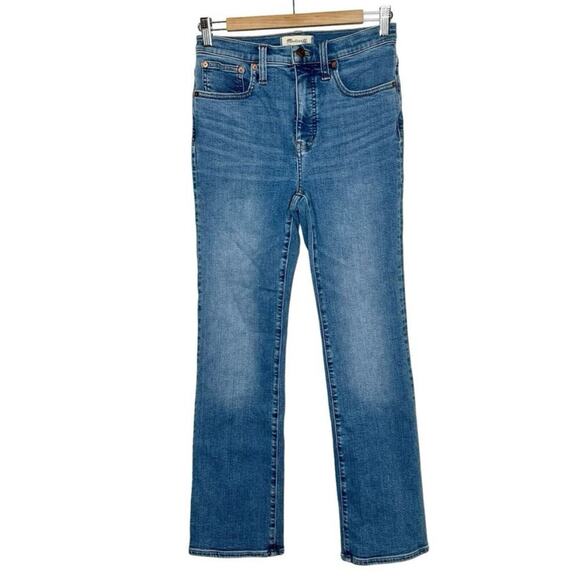 Madewell Cali Demi Boot Cut Jeans Size 26T Tall Medium Wash Blue Long - Picture 1 of 7